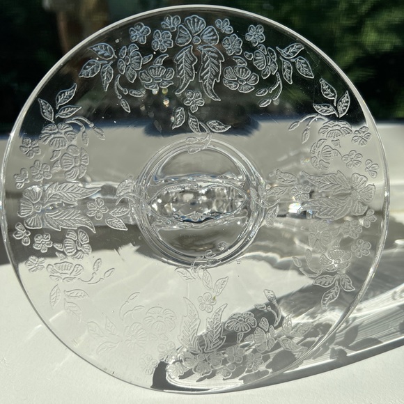 Vintage Glass New Martinsville Double Arm Candlestick Holder Meadow Wreath - Picture 13 of 16